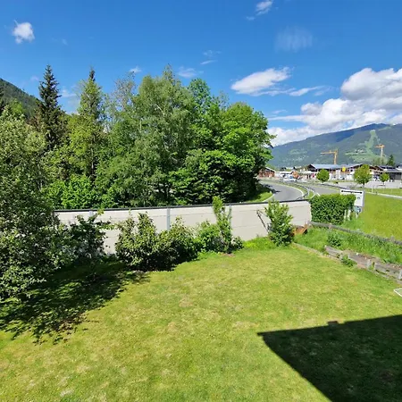 Alp Haus Grossglockner * フッシュ・アン・デア・グロースグロックナーシュトラーセ