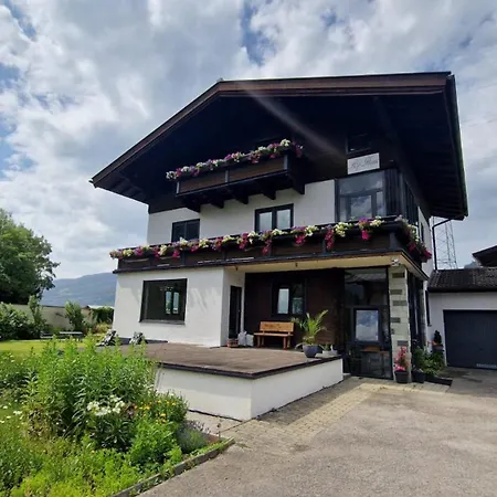 Alp Haus Grossglockner Bruck an der Grossglocknerstrasse
