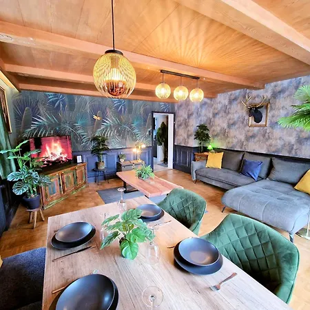 Alp Haus Grossglockner * 푸슈안데르글로크네르스트라세
